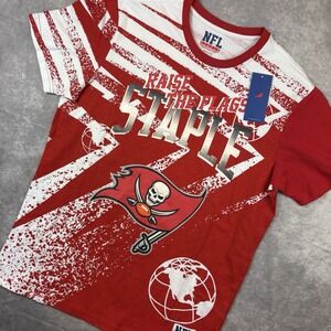 Tampa Bay Buccaneers T Shirt Mens M Red White NFL Raise The Flags Staple NEW